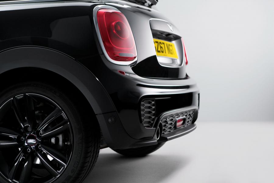 Детали экстерьера Mini Cooper 1499 GT (F56) 2017 года  (UK) (фото 9 из 30)